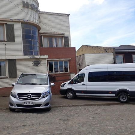 Hostal Oro Fueguino Пунта Аренас Екстериор снимка