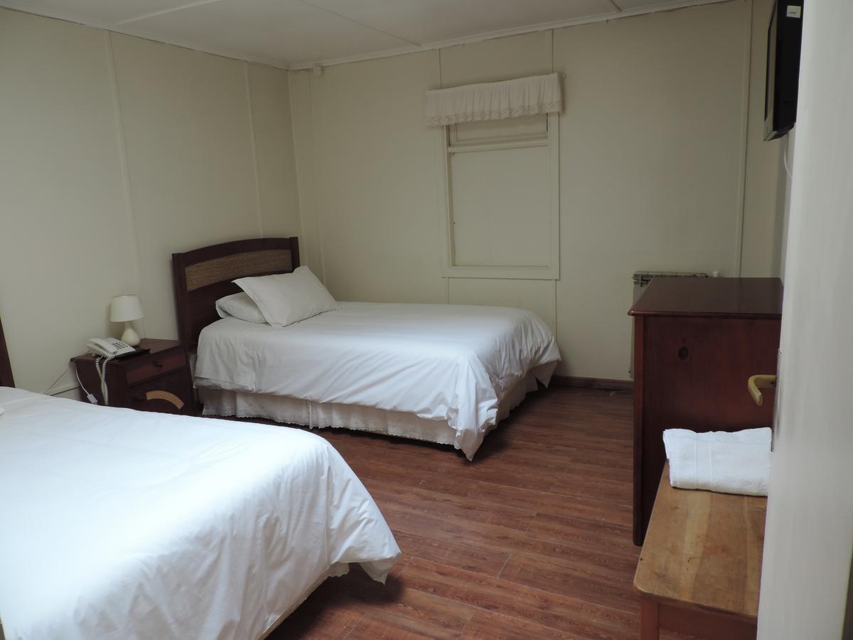 Hostal Oro Fueguino Пунта Аренас Екстериор снимка