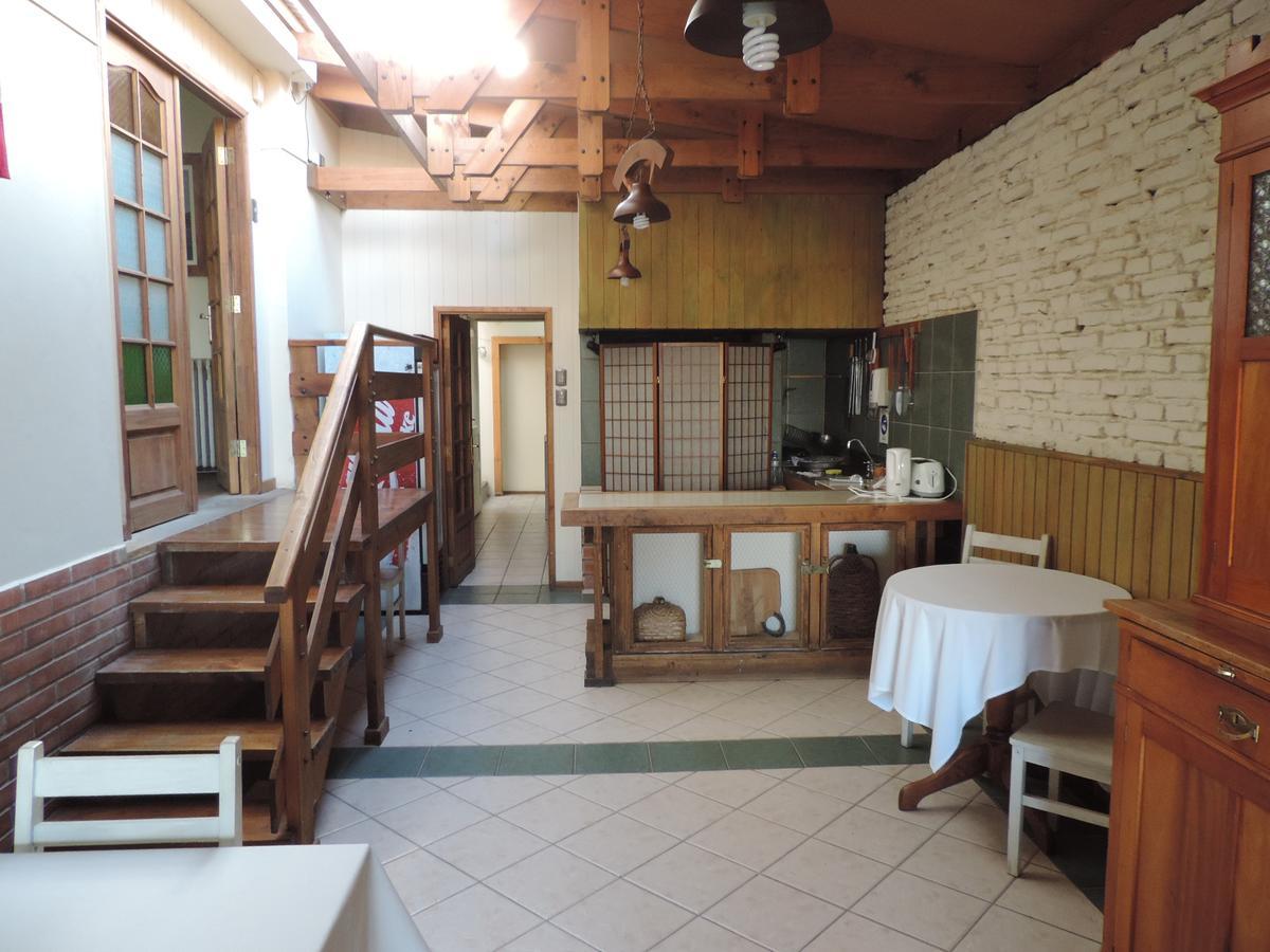 Hostal Oro Fueguino Пунта Аренас Екстериор снимка