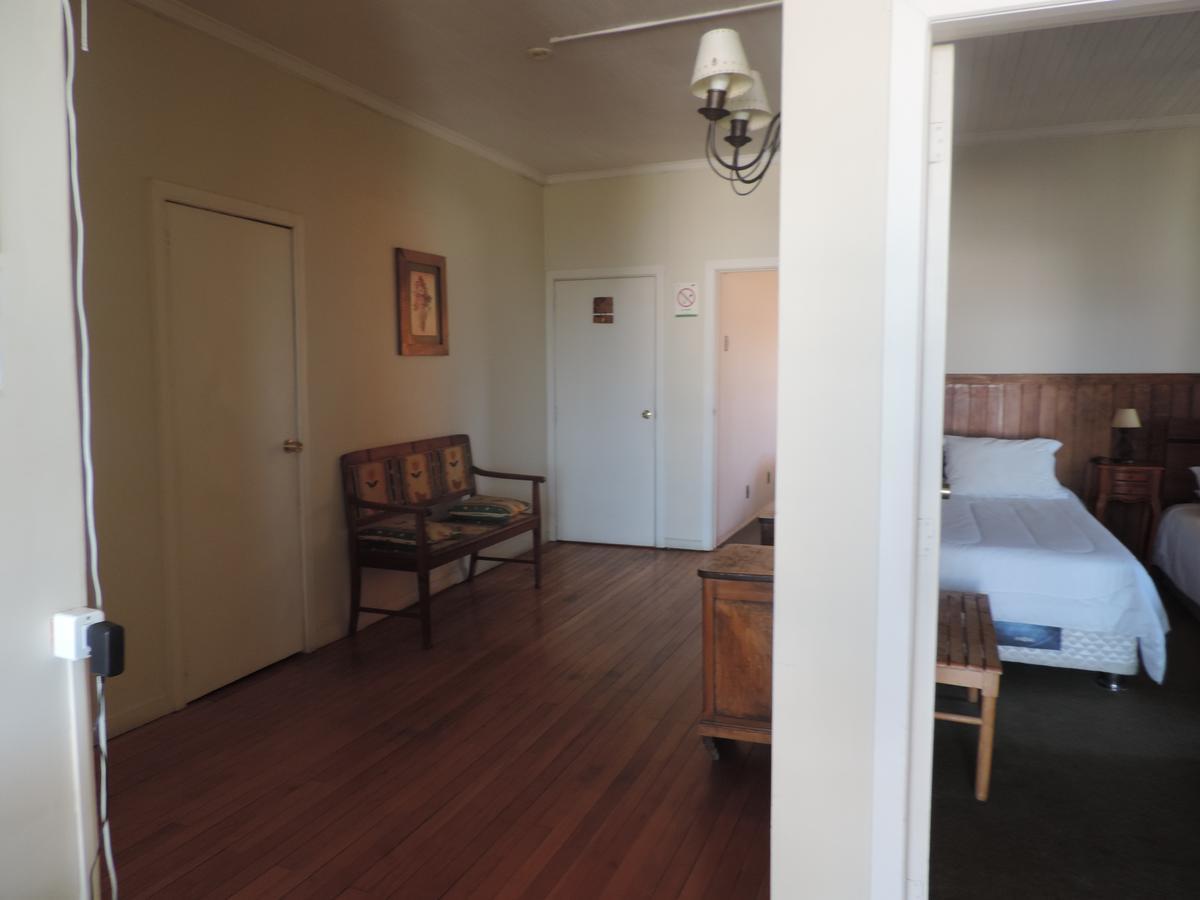 Hostal Oro Fueguino Пунта Аренас Екстериор снимка