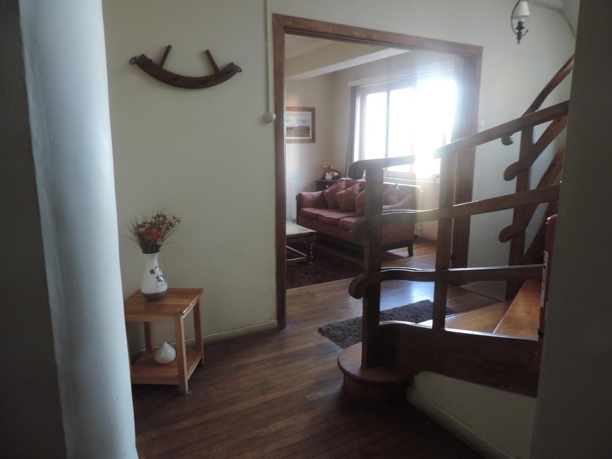 Hostal Oro Fueguino Пунта Аренас Екстериор снимка