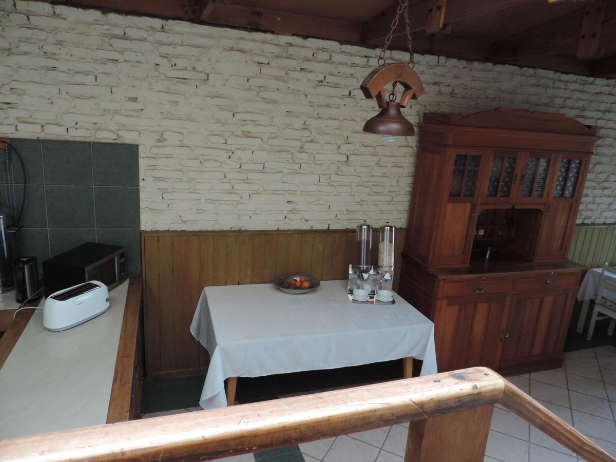 Hostal Oro Fueguino Пунта Аренас Екстериор снимка