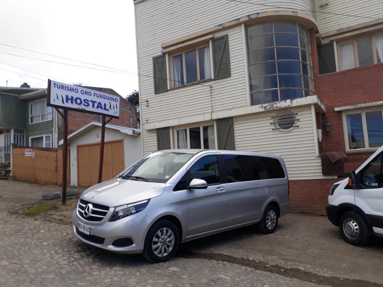 Hostal Oro Fueguino Пунта Аренас Екстериор снимка